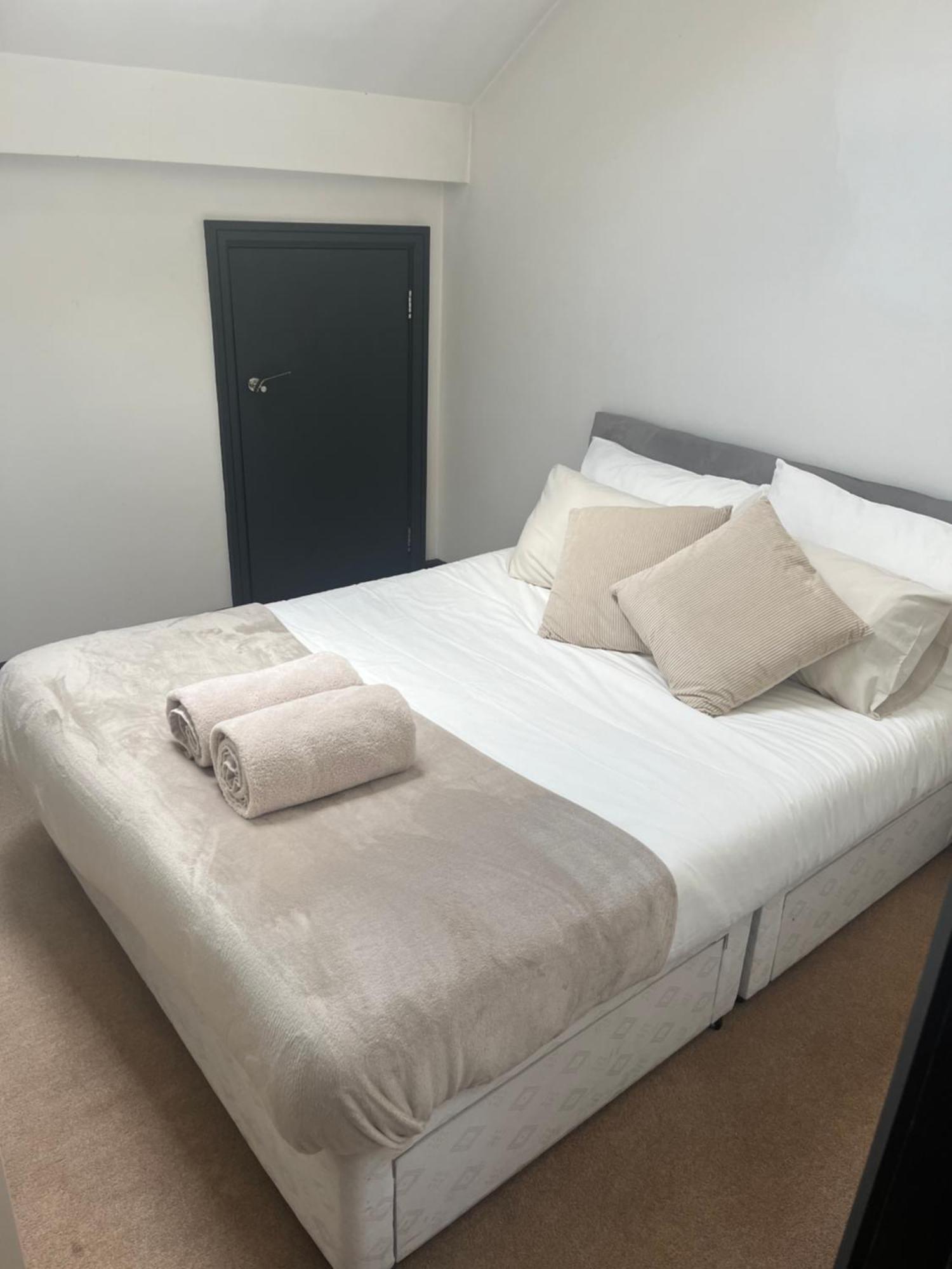 2 Bedroom City Centre Penthouse Loft Apartment Liverpool Extérieur photo
