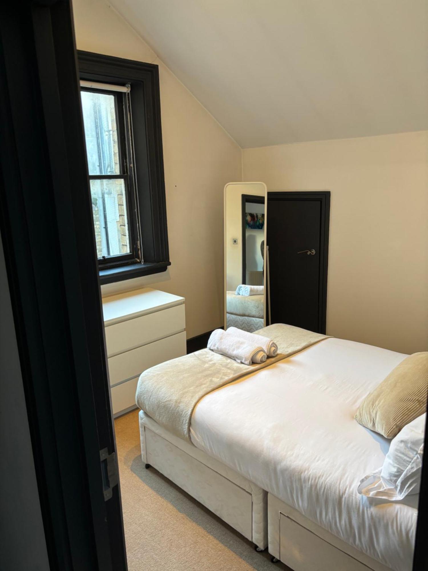2 Bedroom City Centre Penthouse Loft Apartment Liverpool Extérieur photo